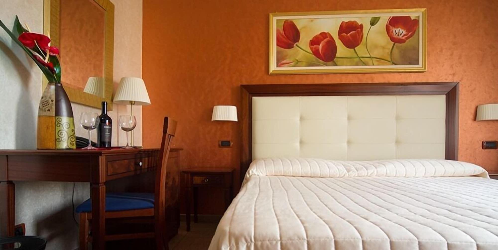 Hotel Flora Noto Exterior photo